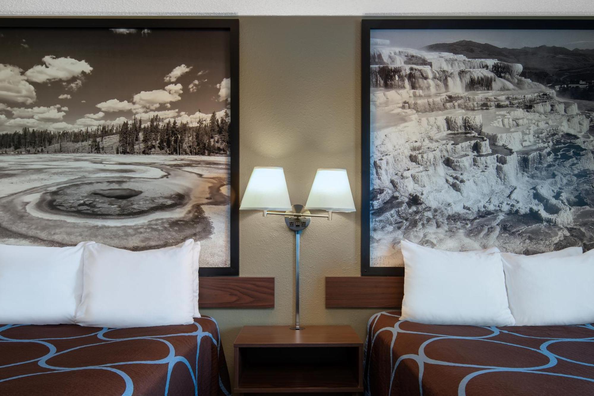 Super 8 By Wyndham Livingston Yellowstone Dış mekan fotoğraf