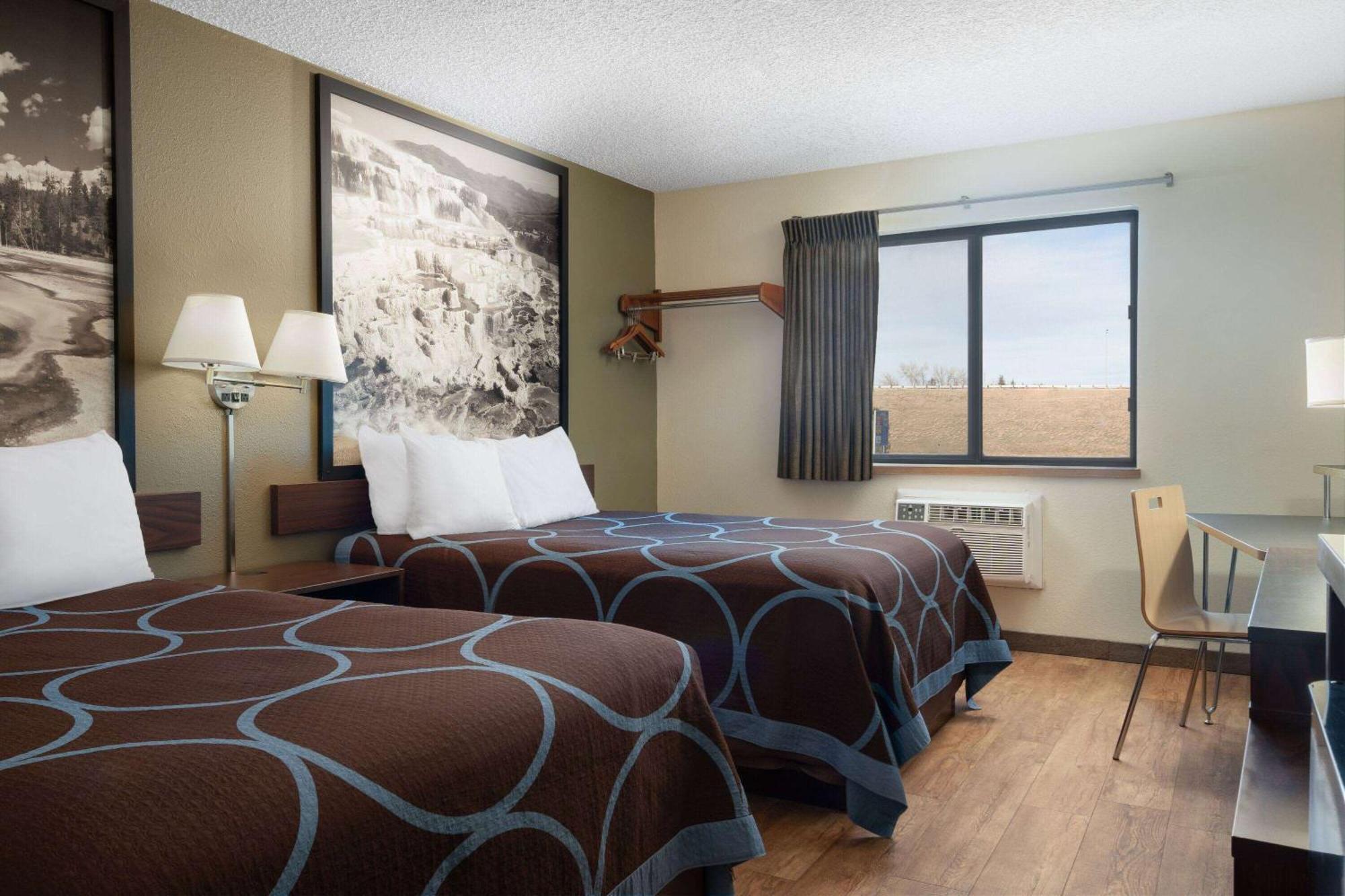 Super 8 By Wyndham Livingston Yellowstone Dış mekan fotoğraf